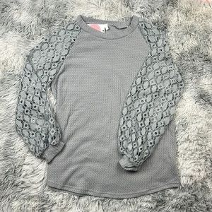 NWT Waffle Gray Laced Long Sleeve Top